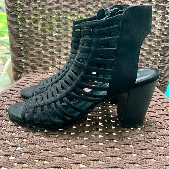 Clunky Heel Black Suede Sandle/Bootie - Picture 1 of 8